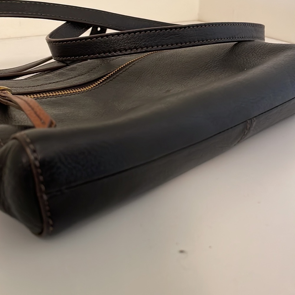 Fossil Leather Crossbody - Picture 8 of 11